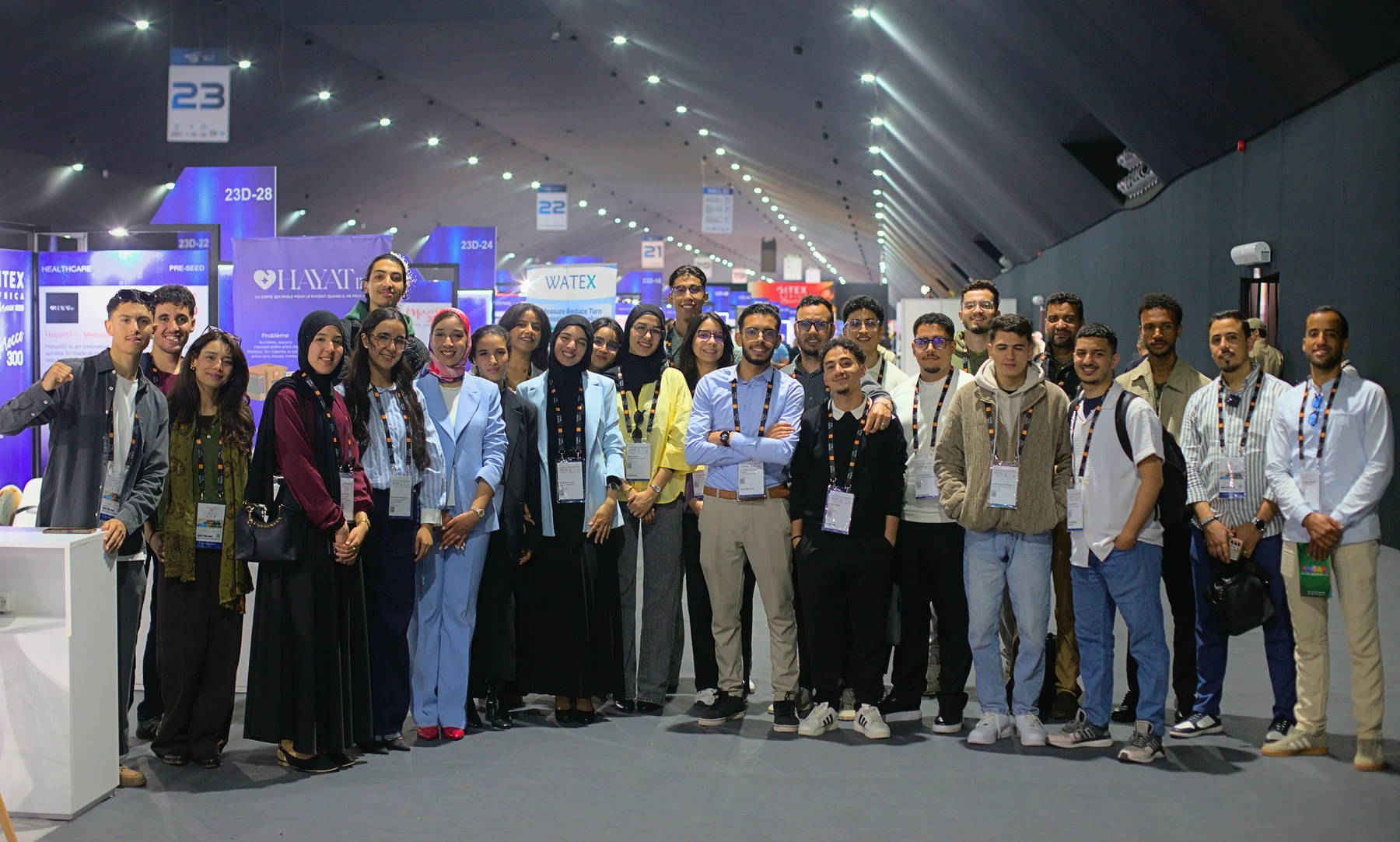 Photo de groupe partagée par l’équipe HayatID à GITEX